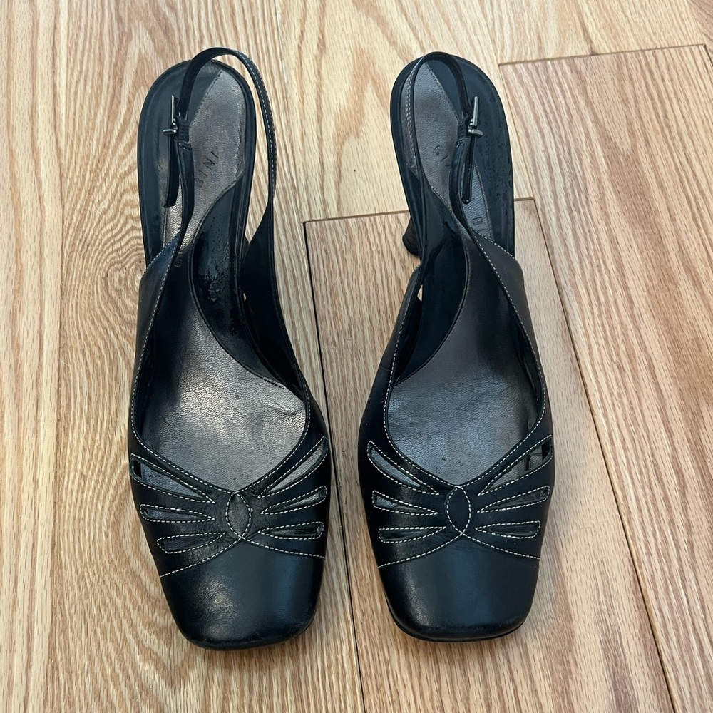 Gianni Bini Black Leather Sling Back Heels